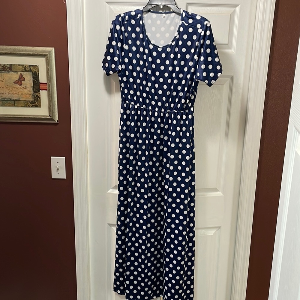 Maxi dress, navy with white polka dots with pockets, XL